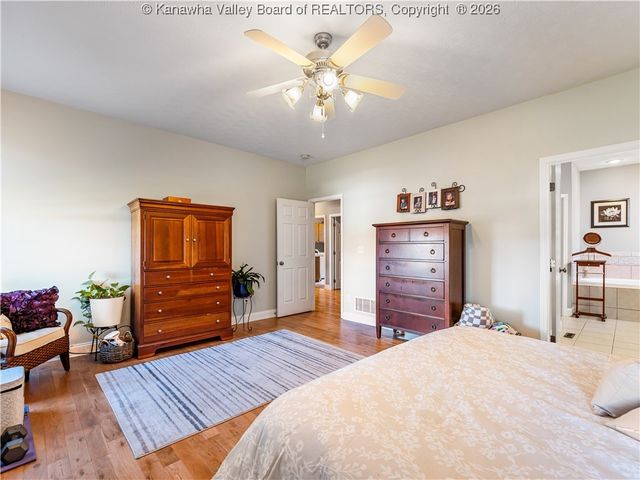 3404 Virginia Avenue, Hurricane, WV 25526