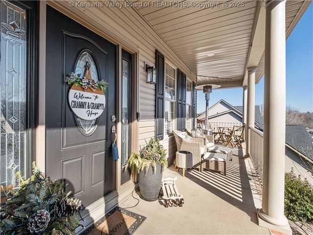 3404 Virginia Avenue, Hurricane, WV 25526