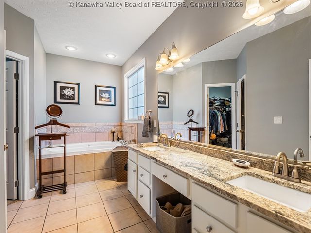 3404 Virginia Avenue, Hurricane, WV 25526