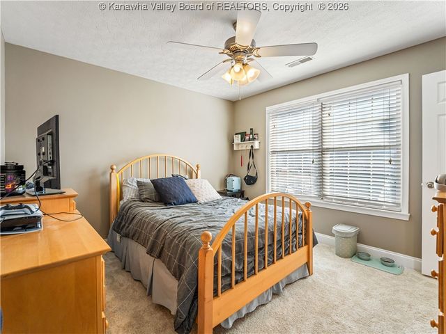 3404 Virginia Avenue, Hurricane, WV 25526