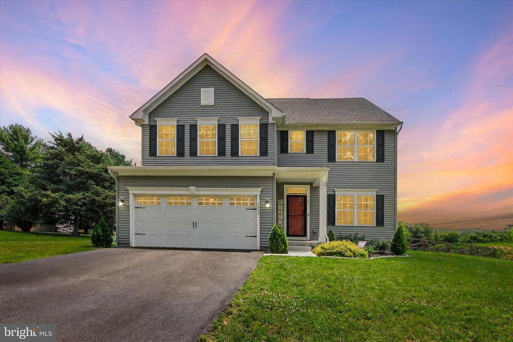 1480 BECK MILL RD, Hanover, PA 17331
