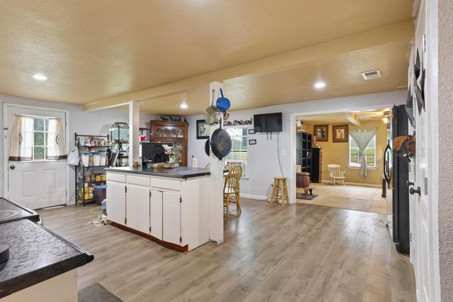13017 E Fm 273, Telephone, TX 75488