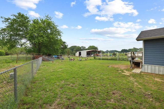 13017 E Fm 273, Telephone, TX 75488