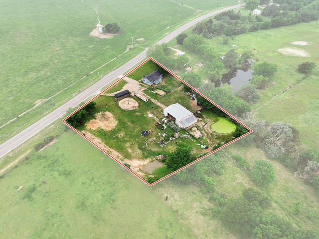 13017 E Fm 273, Telephone, TX 75488