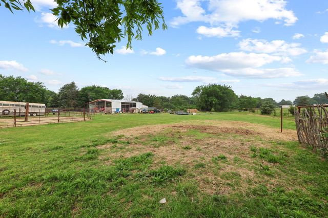 13017 E Fm 273, Telephone, TX 75488