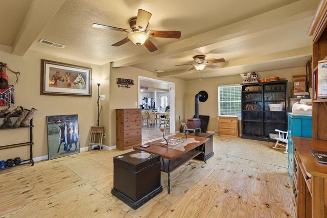 13017 E Fm 273, Telephone, TX 75488
