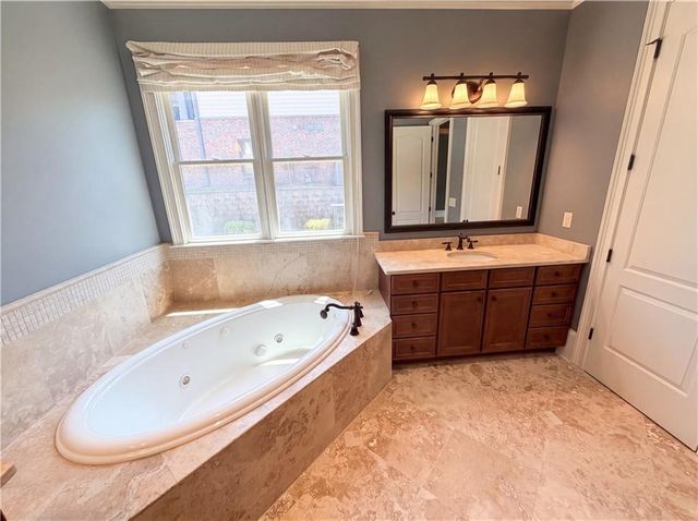 2036 Westwood Circle SE, Smyrna, GA 30080