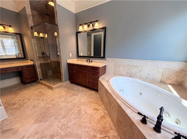 2036 Westwood Circle SE, Smyrna, GA 30080