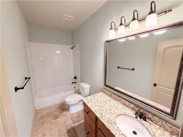 2036 Westwood Circle SE, Smyrna, GA 30080