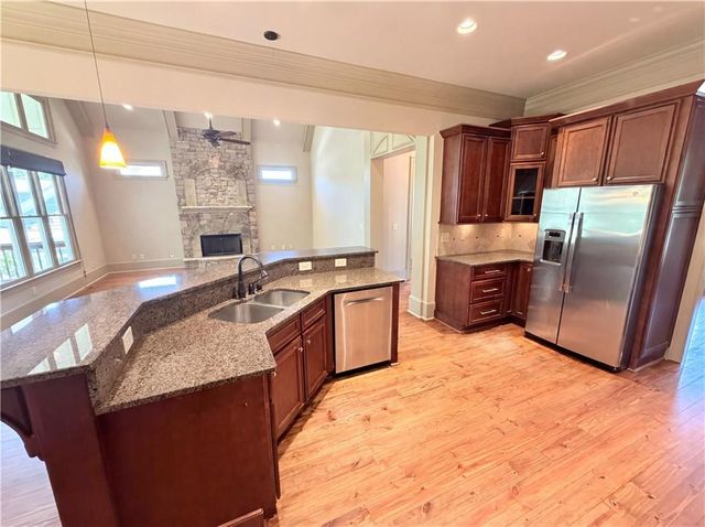 2036 Westwood Circle SE, Smyrna, GA 30080
