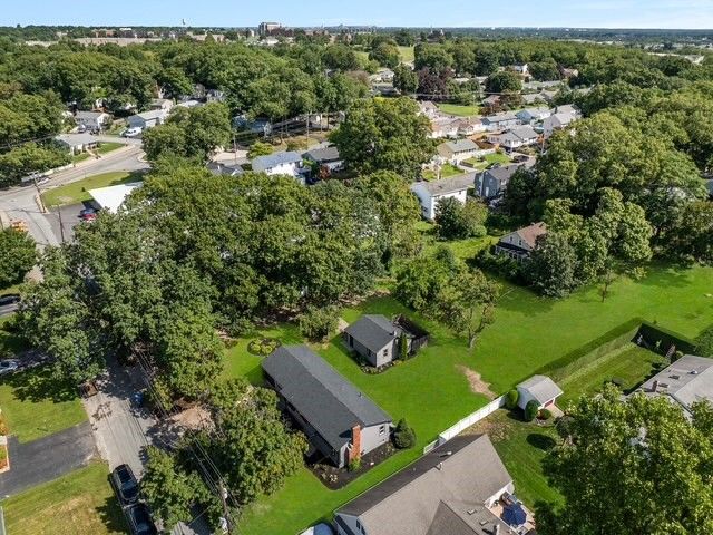 276 East Street, Cranston, RI 02920