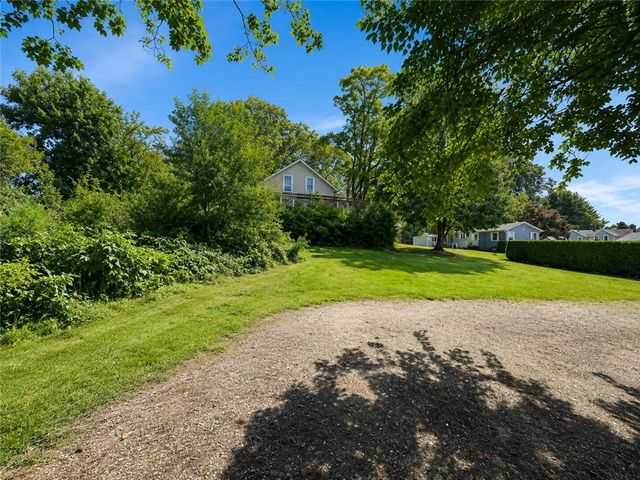 276 East Street, Cranston, RI 02920