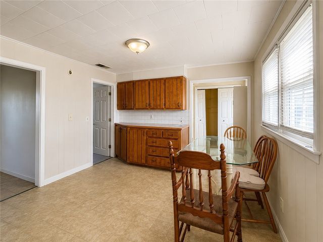 276 East Street, Cranston, RI 02920