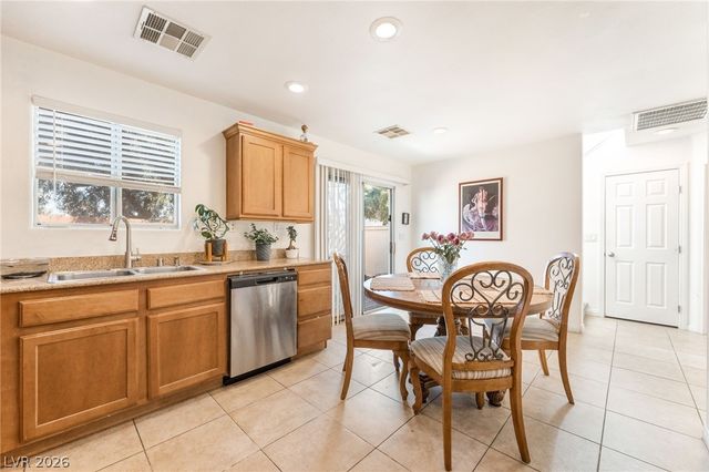 6388 Blue Twilight Court, Las Vegas, NV 89108