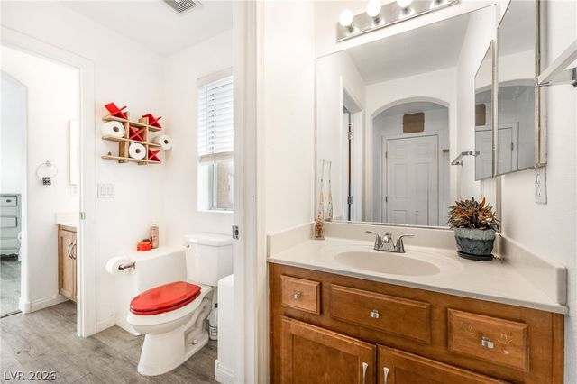 6388 Blue Twilight Court, Las Vegas, NV 89108