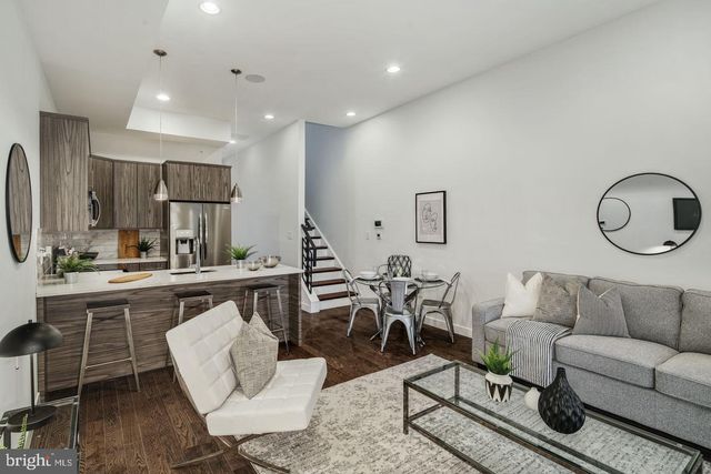 627 W OXFORD ST, Philadelphia, PA 19122