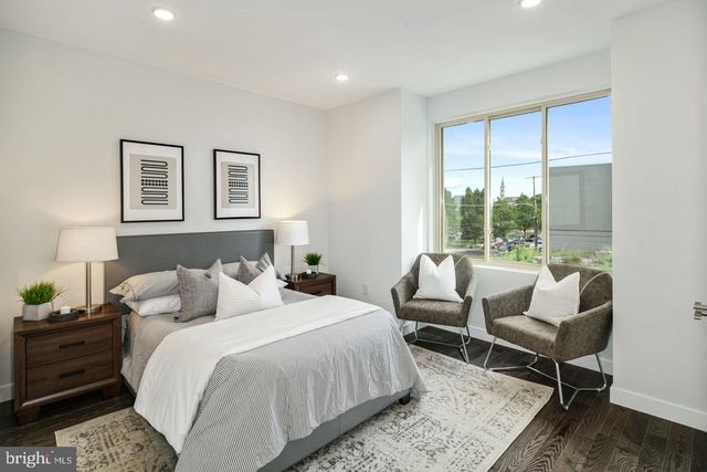 627 W OXFORD ST, Philadelphia, PA 19122