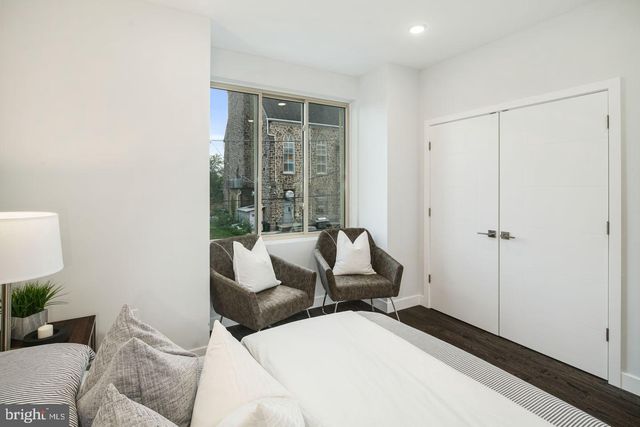 627 W OXFORD ST, Philadelphia, PA 19122