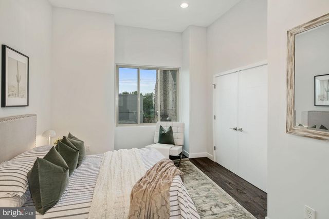 627 W OXFORD ST, Philadelphia, PA 19122