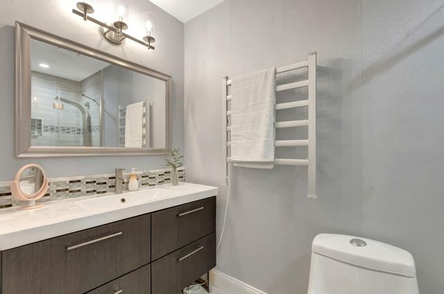 10049 Harbourtown Court, Boca Raton, FL 33498