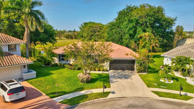 10049 Harbourtown Court, Boca Raton, FL 33498