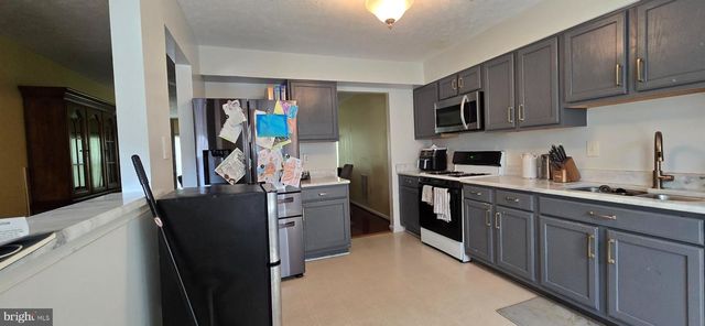 5742 E BONIWOOD TURN, Clinton, MD 20735