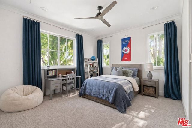 11813 Woodbine Avenue, Los Angeles, CA 90066