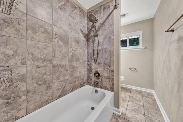 1008 Rosemary AVE SE, Roanoke, VA 24014