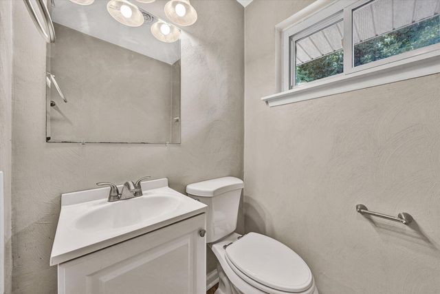 1008 Rosemary AVE SE, Roanoke, VA 24014