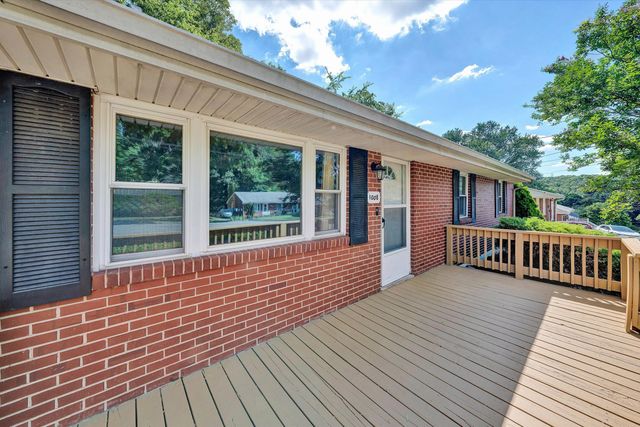 1008 Rosemary AVE SE, Roanoke, VA 24014