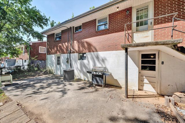 1008 Rosemary AVE SE, Roanoke, VA 24014