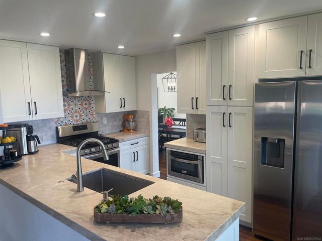 5280 Rosewood Dr., Oceanside, CA 92056