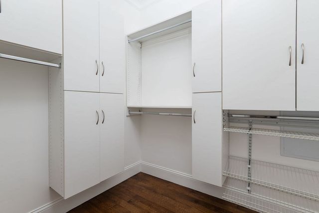 142 Fuller St 4, Brookline, MA 02446