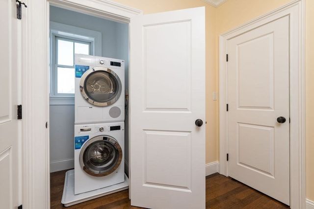 142 Fuller St 4, Brookline, MA 02446