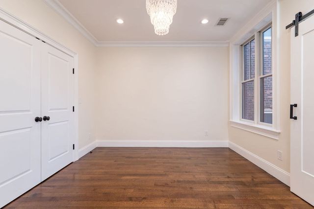 142 Fuller St 4, Brookline, MA 02446