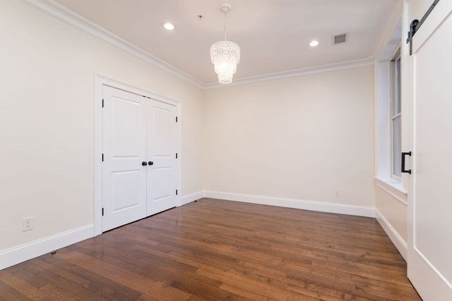 142 Fuller St 4, Brookline, MA 02446