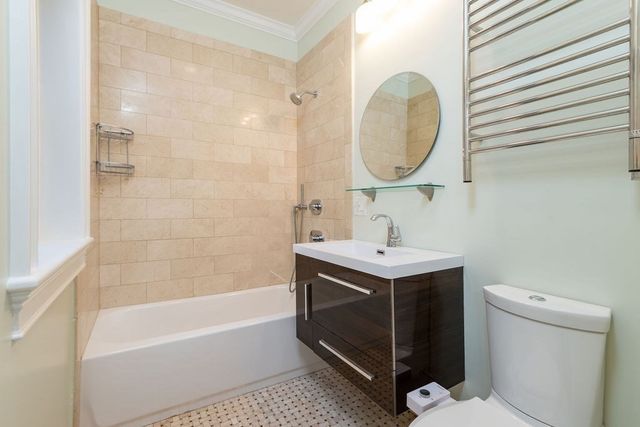 142 Fuller St 4, Brookline, MA 02446