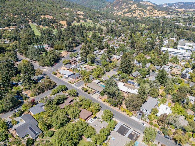 788 Walnut Ave, Ukiah, CA 95482