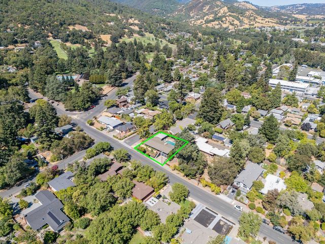 788 Walnut Ave, Ukiah, CA 95482