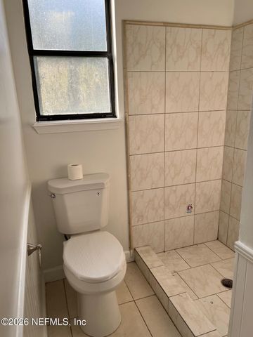 1327 BAY HILL Boulevard A, Orange Park, FL 32065