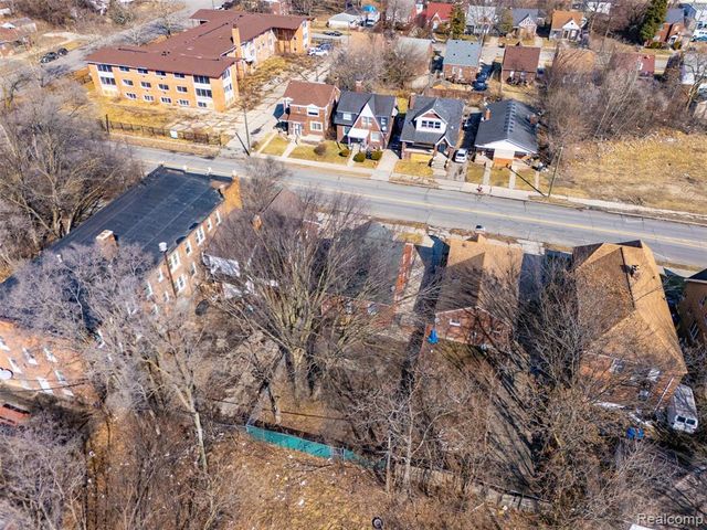 5063 Chalmers Street, Detroit, MI 48213
