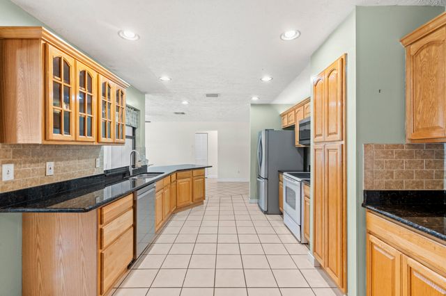 5900 Birch Drive, Fort Pierce, FL 34982