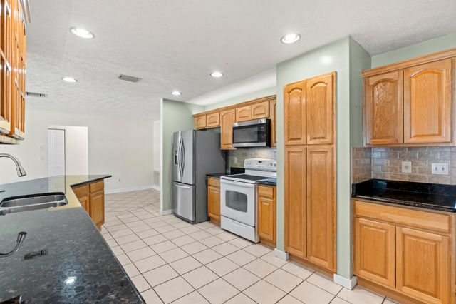 5900 Birch Drive, Fort Pierce, FL 34982