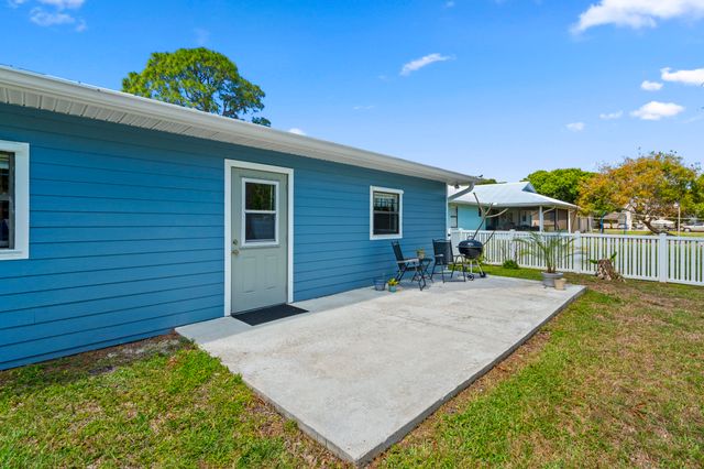 5900 Birch Drive, Fort Pierce, FL 34982