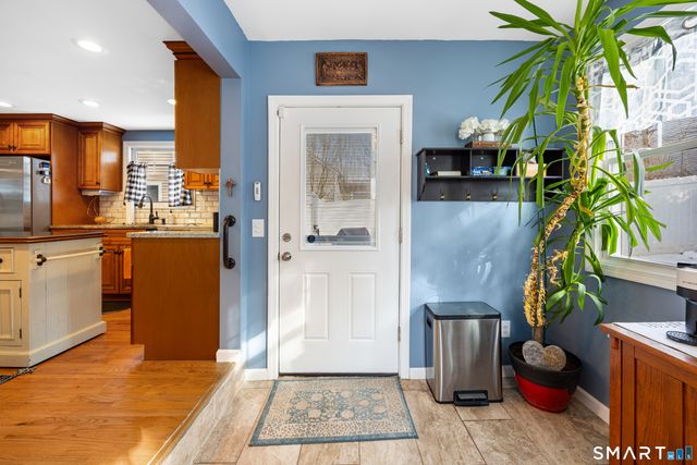 90 Plumb Avenue, Meriden, CT 06450