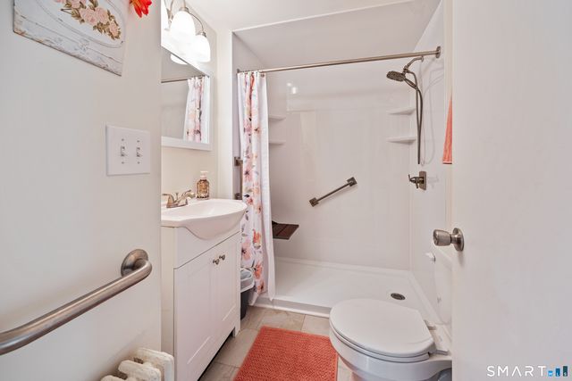 90 Plumb Avenue, Meriden, CT 06450