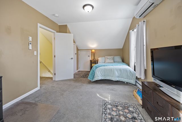 90 Plumb Avenue, Meriden, CT 06450