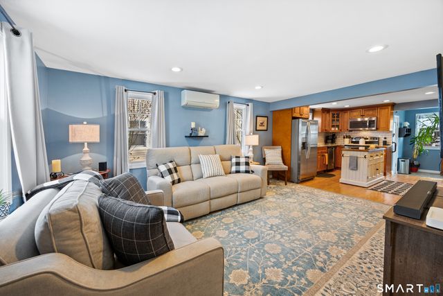 90 Plumb Avenue, Meriden, CT 06450