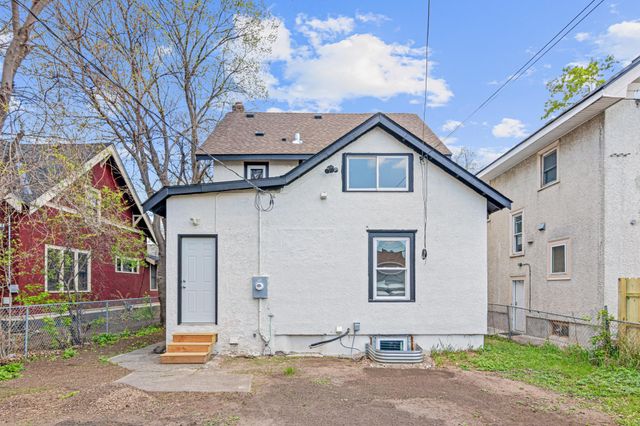 3744 5th Avenue S, Minneapolis, MN 55409