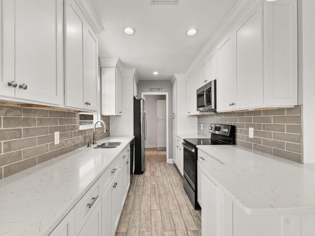 980 SW Connecticut Terrace, Port St. Lucie, Port St Lucie, FL 34953